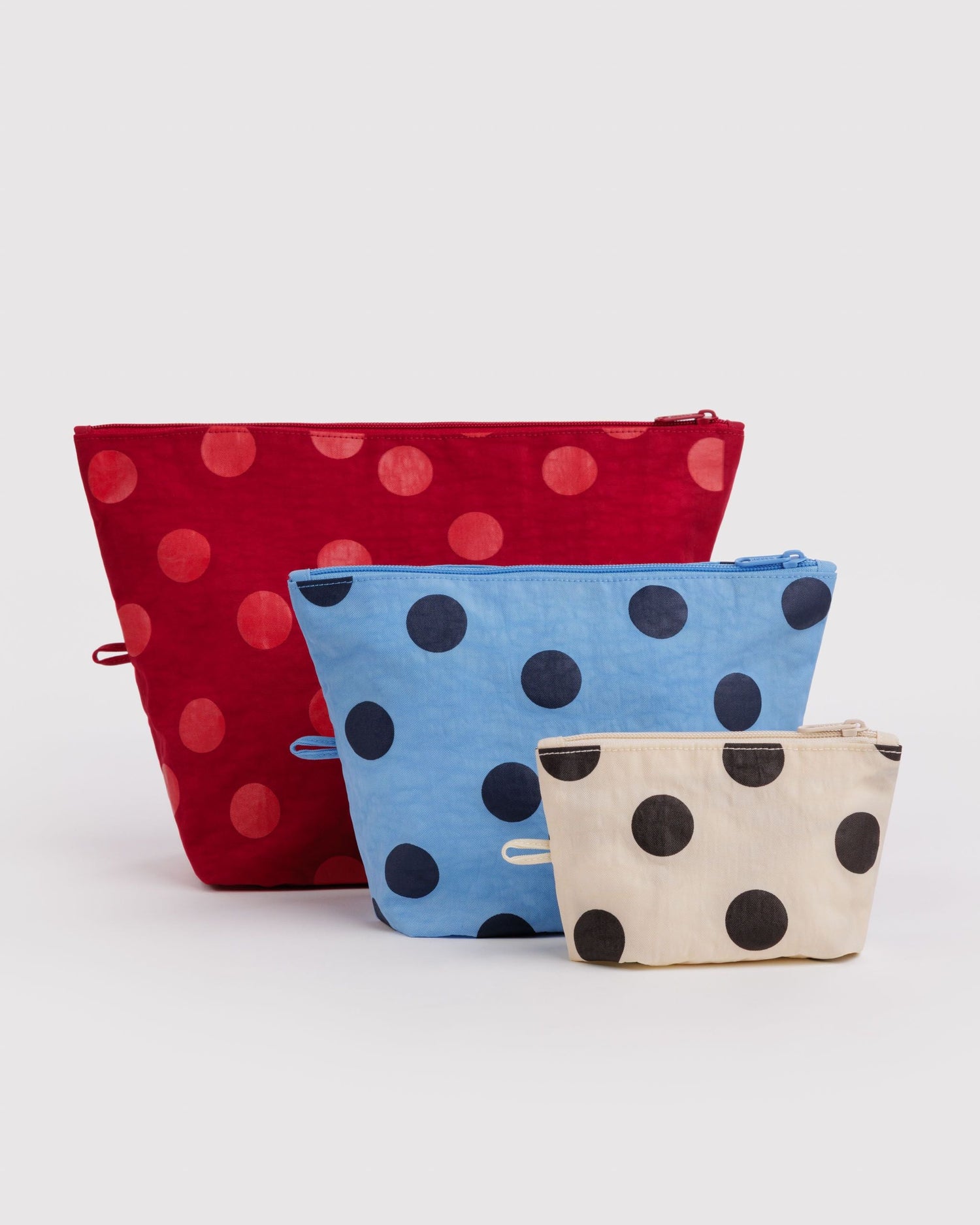 POUCHES & CASES