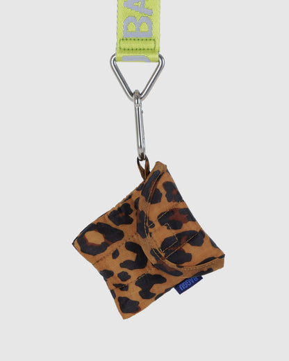 Puffy Earbuds Case Leopard