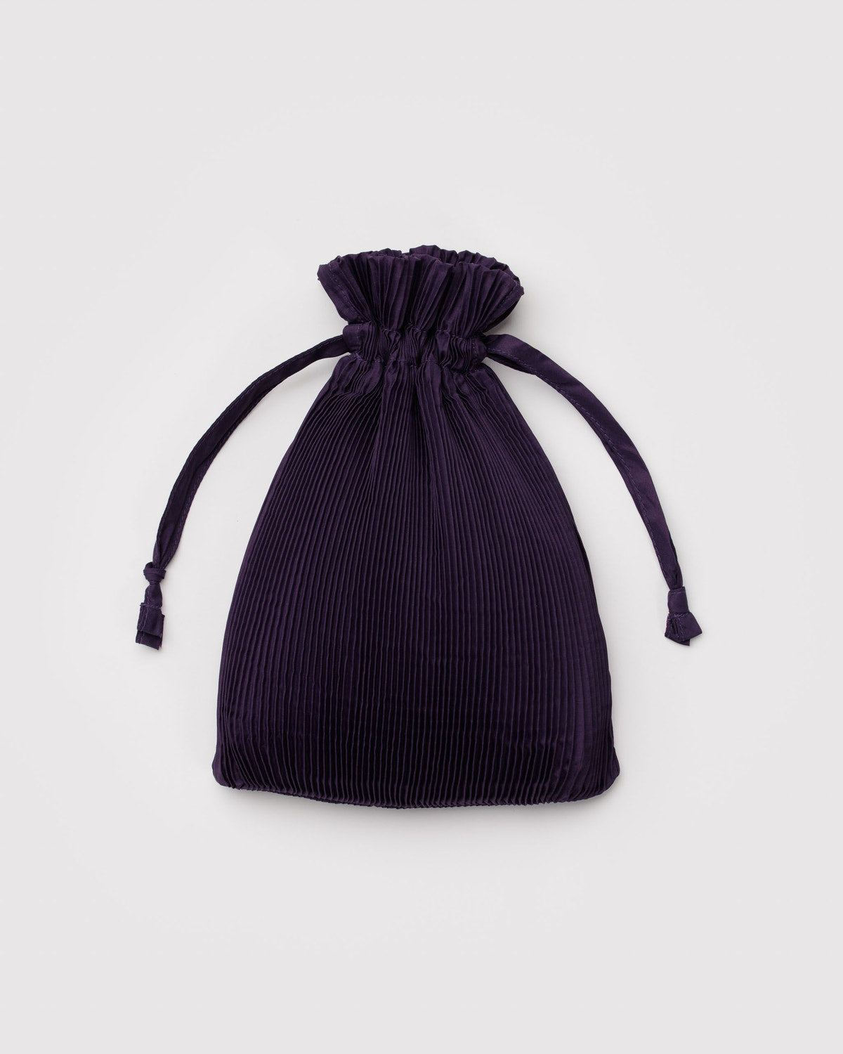 Pleated Baggu Fig