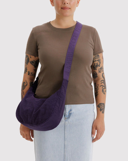 Medium Nylon Crescent Bag Fig