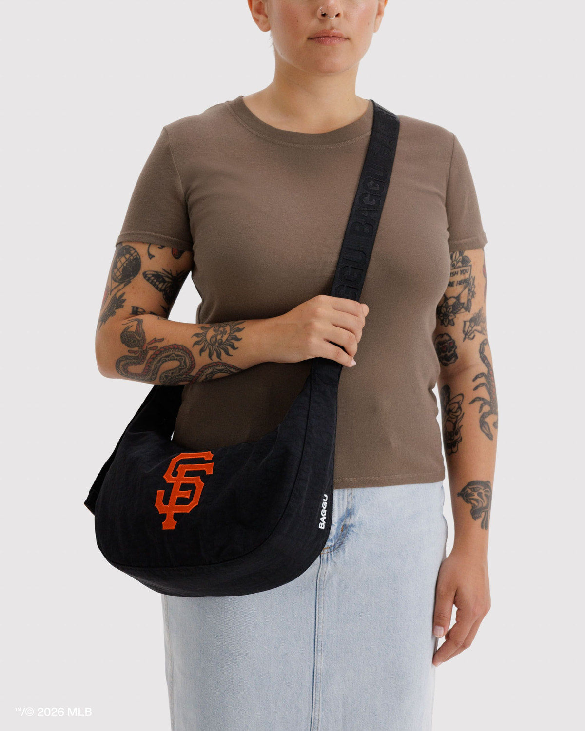 Medium Nylon Crescent Bag San Francisco Giants™