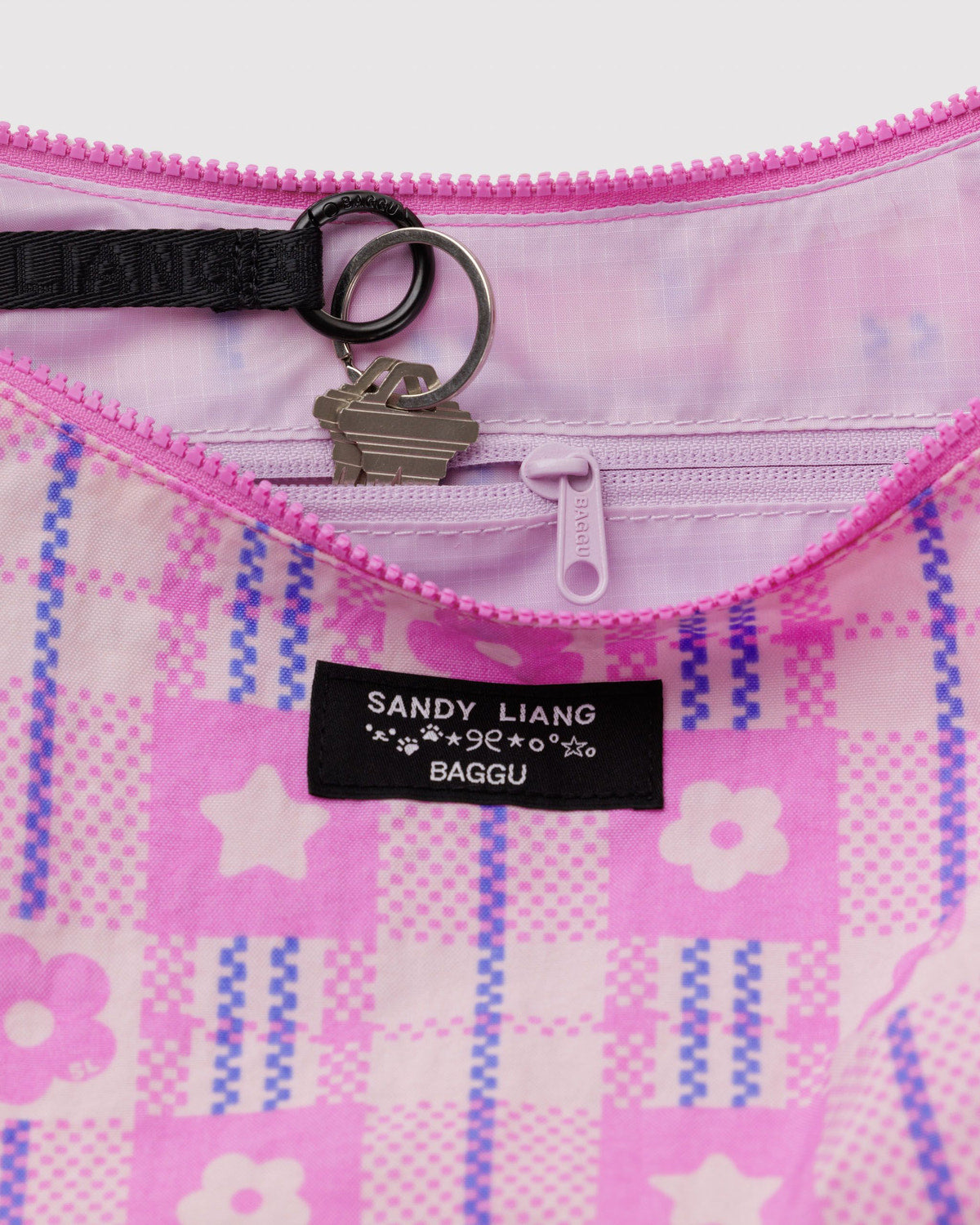 Medium Nylon Crescent Bag Market Plaid Pink
